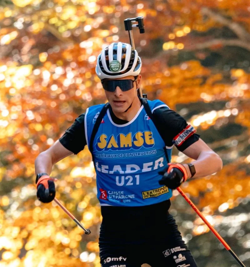 Léo Carlier en épreuve de ski-roues lors du Summer Tour